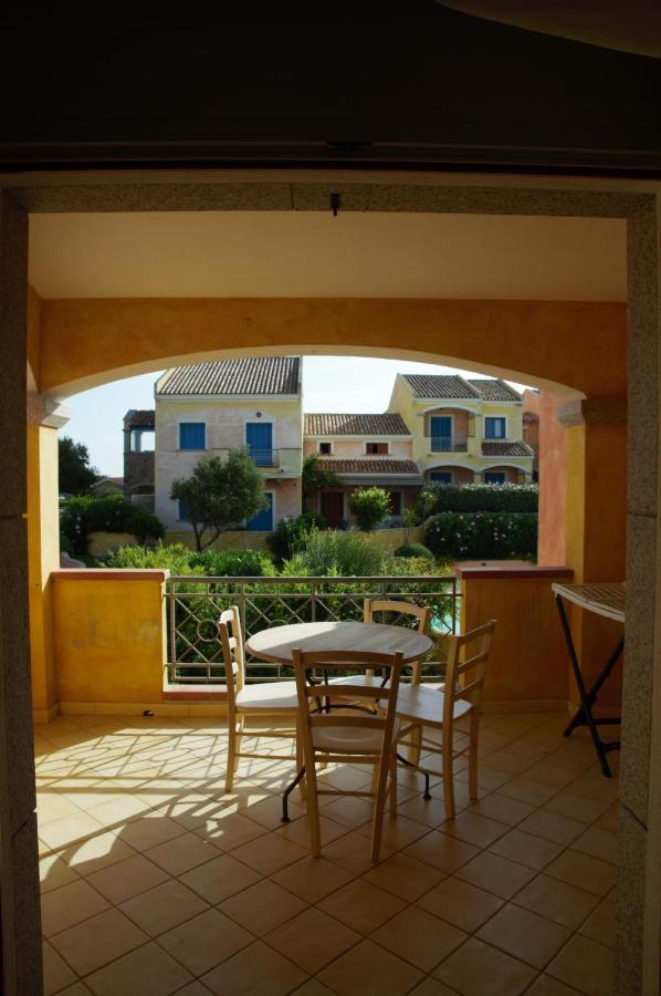 Appartamenti Residence Zodiaco Porto Pozzo Ngoại thất bức ảnh
