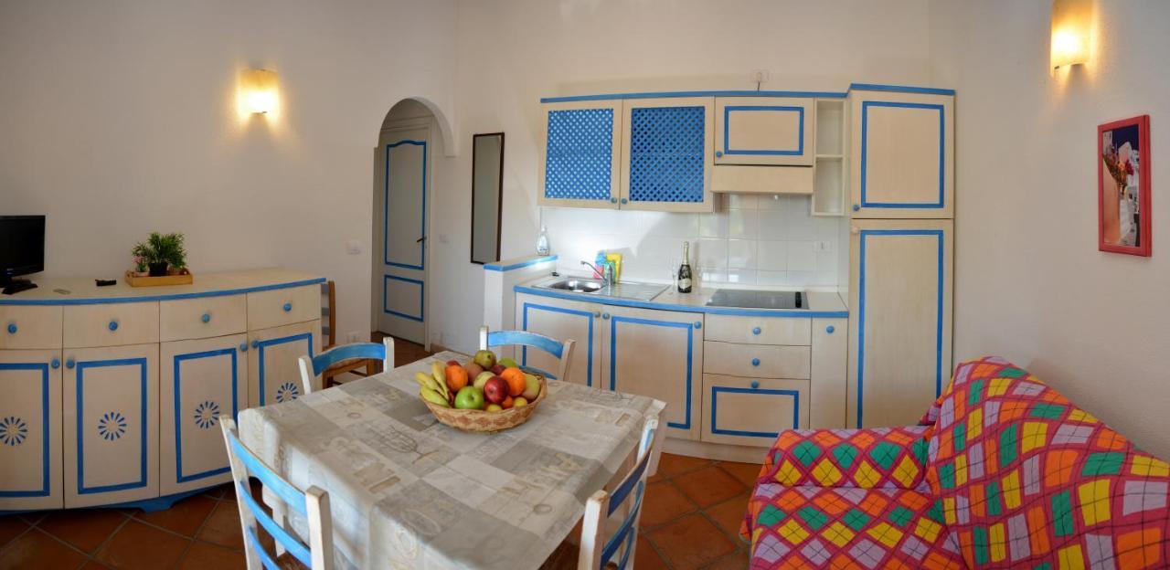Appartamenti Residence Zodiaco Porto Pozzo Ngoại thất bức ảnh
