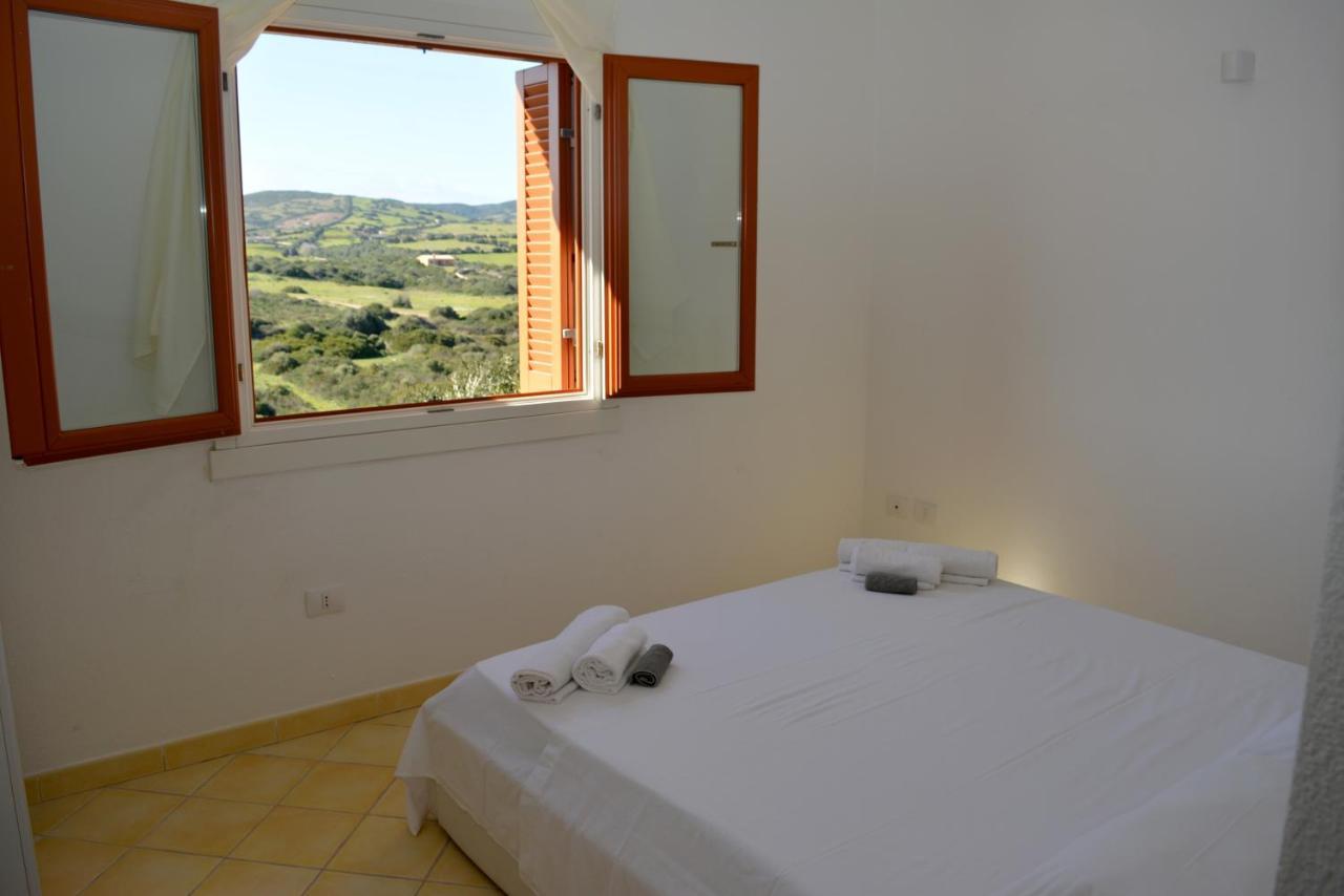 Appartamenti Residence Zodiaco Porto Pozzo Ngoại thất bức ảnh