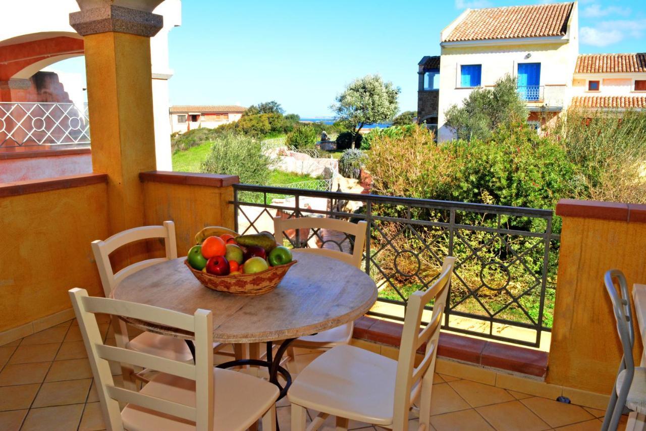 Appartamenti Residence Zodiaco Porto Pozzo Ngoại thất bức ảnh