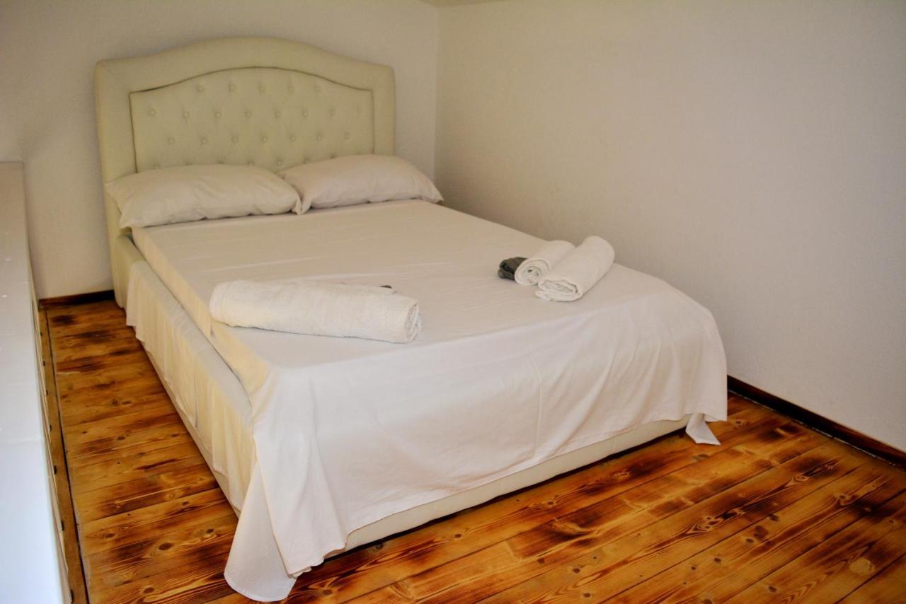 Appartamenti Residence Zodiaco Porto Pozzo Ngoại thất bức ảnh